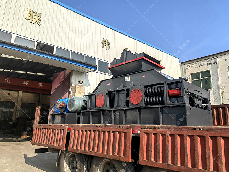 廢棄混凝土骨料破碎用到哪些設(shè)備？對輥破碎機(jī)怎么樣？